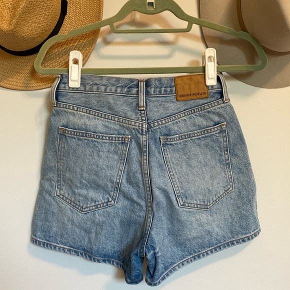Aritzia Denim Forum Joni loose short - Picture 2 of 3